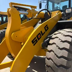 SDLG 956 Heavy-Duty Wheel Loader