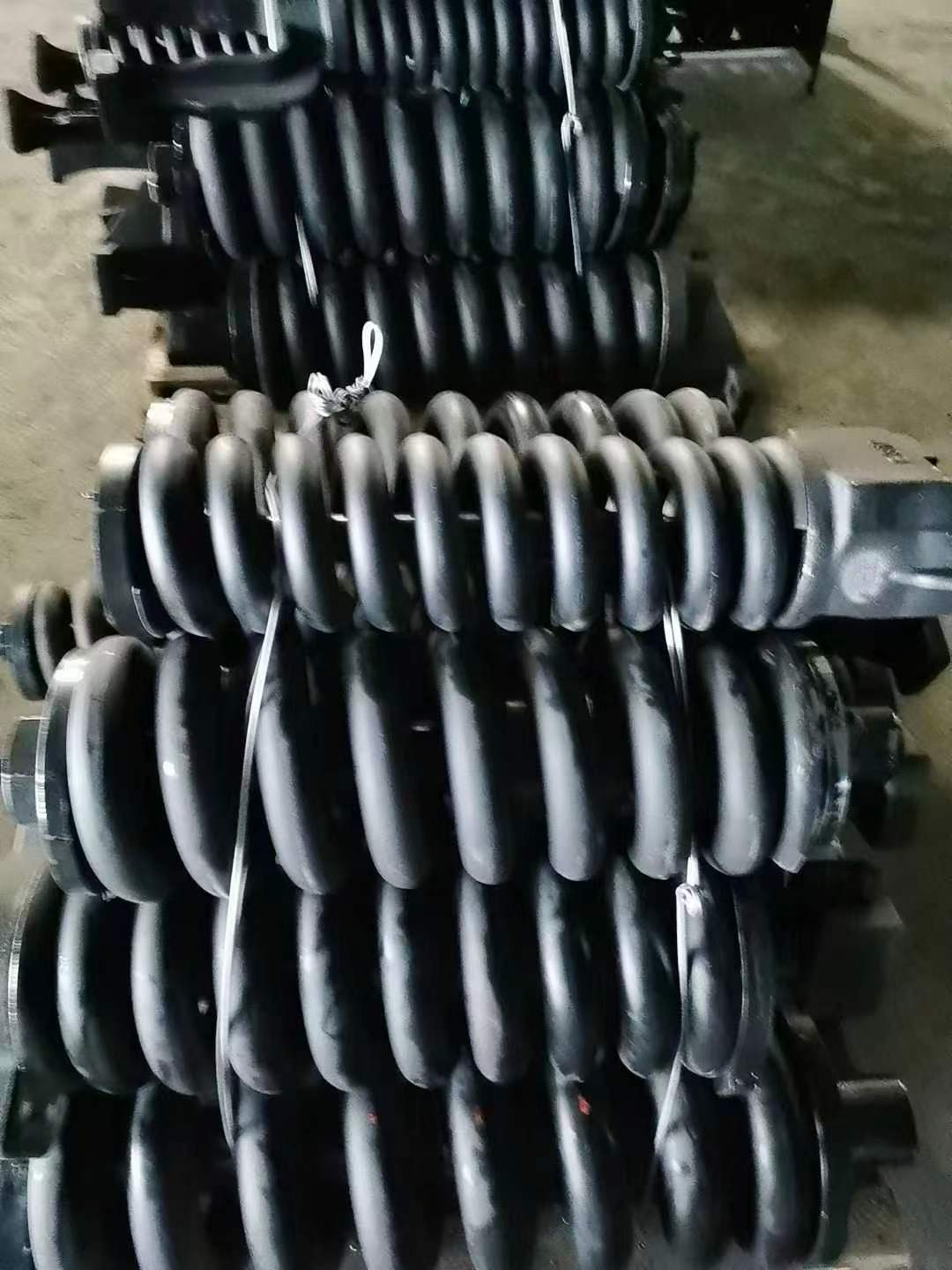 Komatsu PC240-8 Tension Cylinder Assembly, Full Excavator Undercarriage Parts