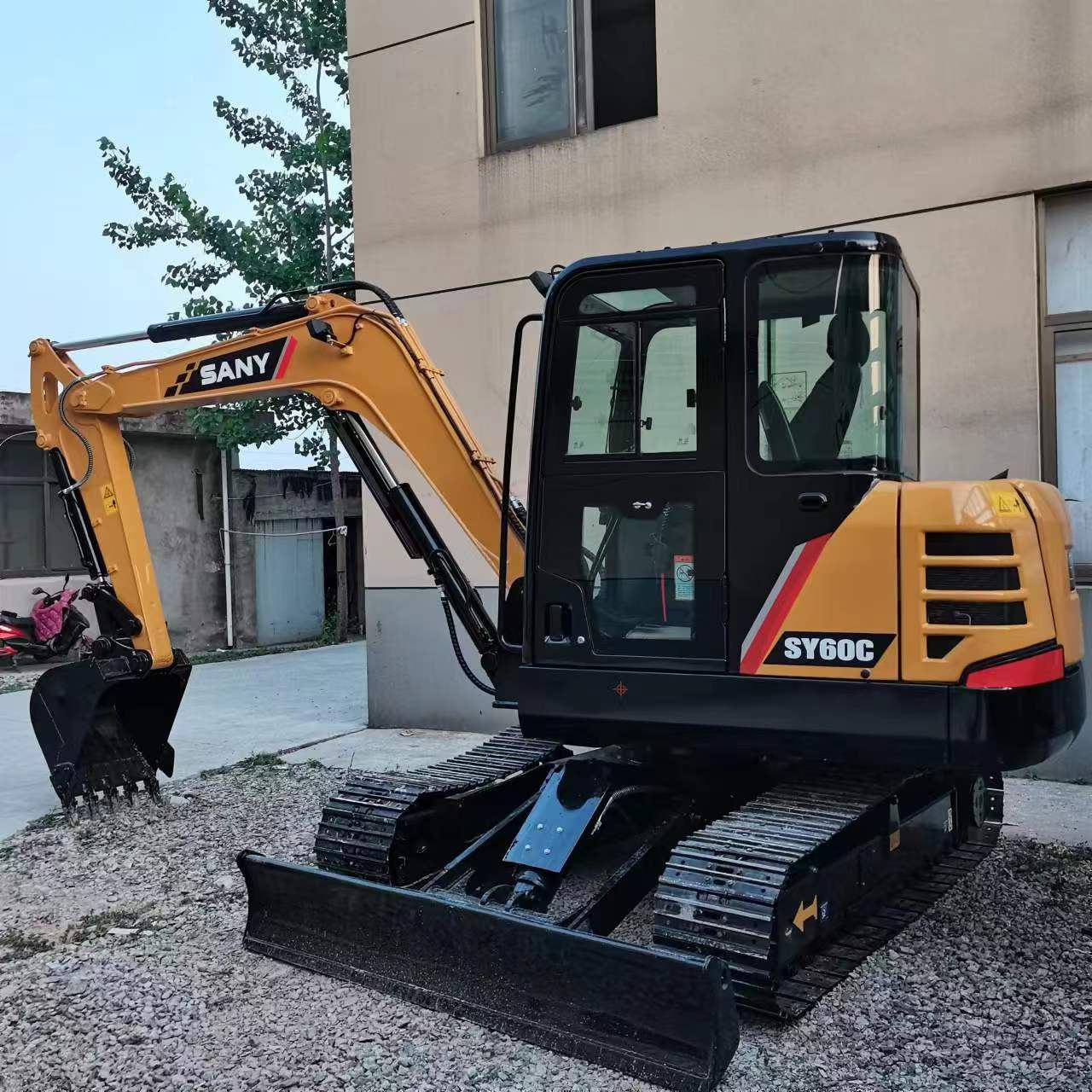 二手迷你三一60履带式挖掘机