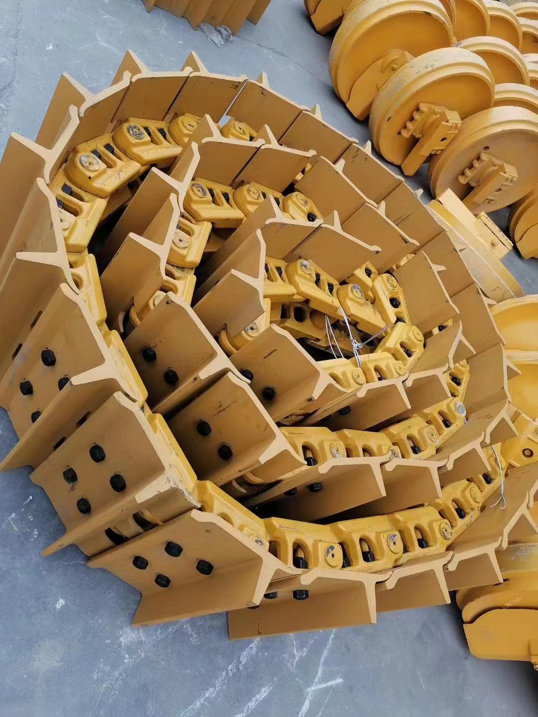 小松D375-6、D275-5、D155-5推土机底盘零件（四轮单履带）