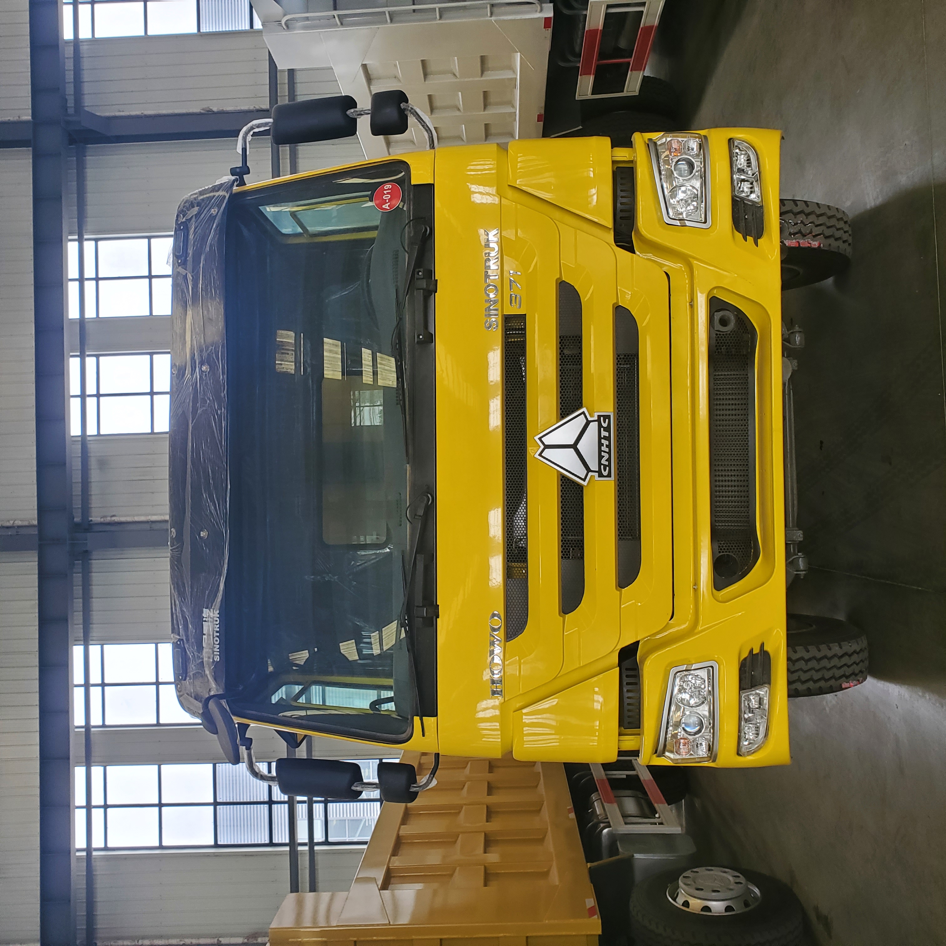 SINOTRUK HOWO 8x4 Dump Truck / Tipper Truck, 371-430HP Optional