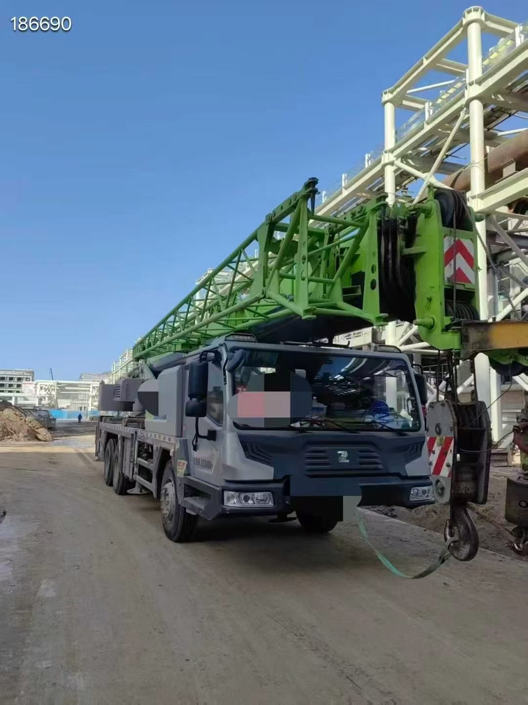 ZTC250A 25 Ton Truck Crane (Classic / Plug-in Version)
