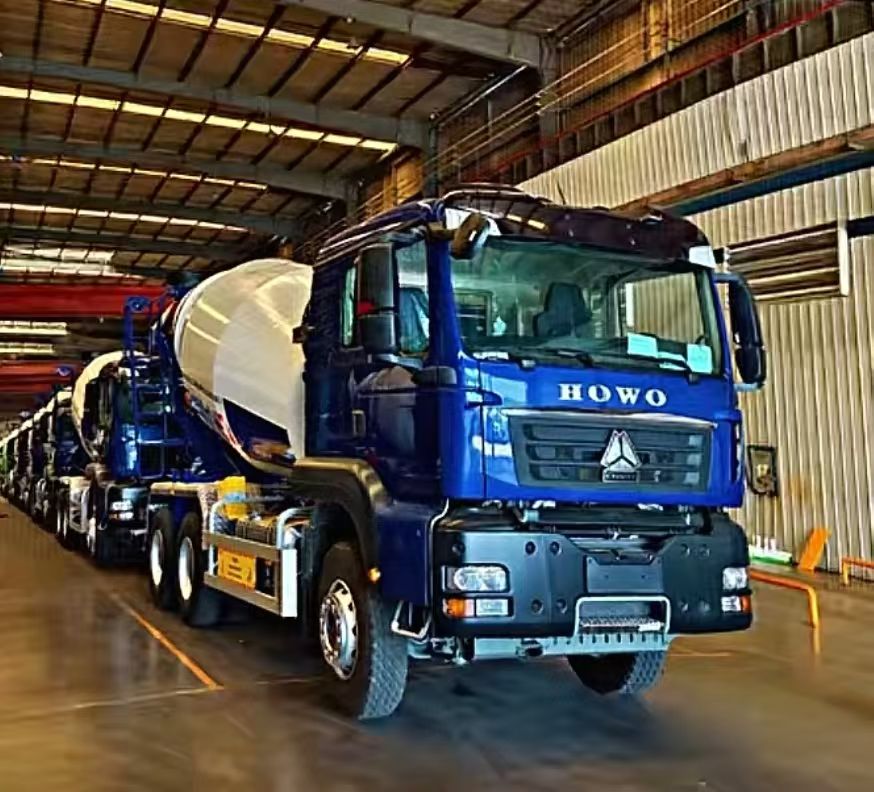 重汽豪沃搅拌罐成型型号 重汽豪沃 HOWO-TX 系列 8×4 专用成型驱动形式 8×4（前四后八） 发动机 重汽 / 潍柴 340-380 马力 国六排放 重汽 10 档手动轻型整车尺寸 约 11.2×2.5×3.998 米 最高车速 89 km/h 额定载重 最大允许总质量31吨模型模型 重汽豪沃HOWO-TX系列8×4专用成型驱动形式8×4（前四后八）发动机重汽/潍柴340-380马力国六排放重汽10档手动货运整车尺寸约11.2×2。