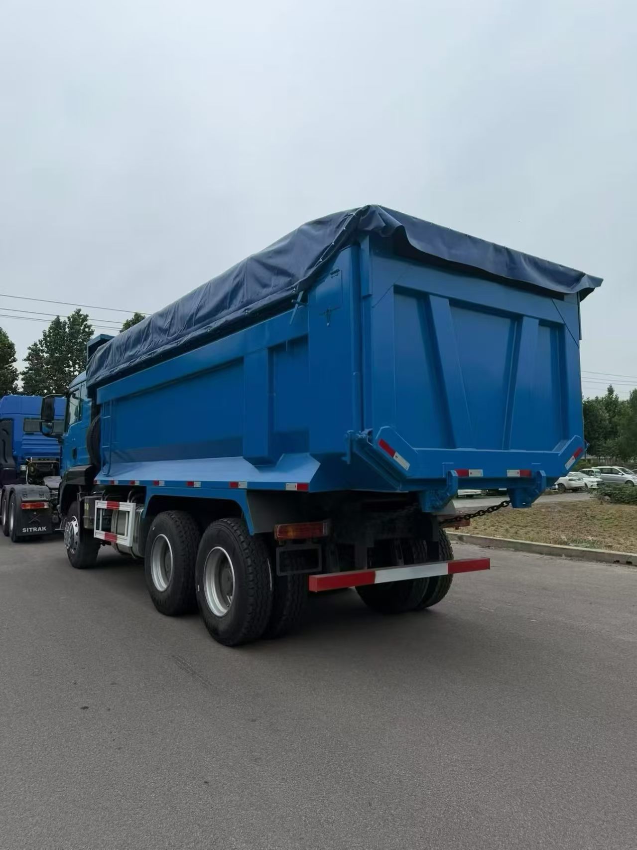 Sinotruk Howo SITRAK 6×4 Dump Truck, 440 Horsepower