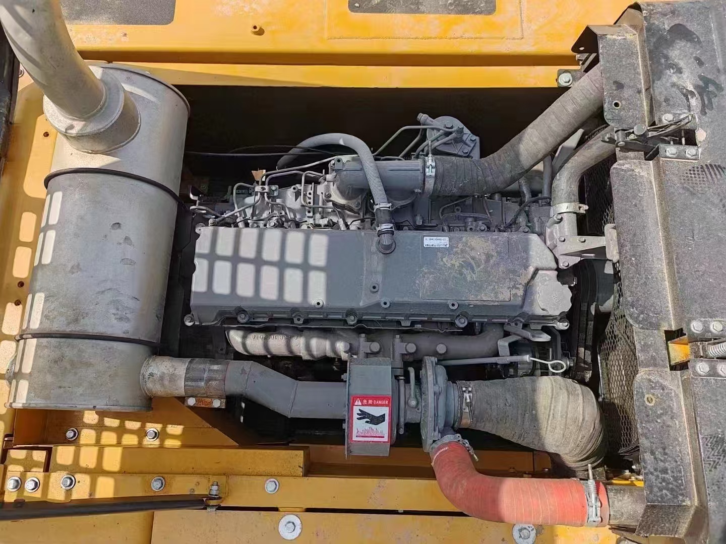 Sany Heavy Industry's 36-ton large mining hydraulic excavator is a classic and best-selling model under Sany, which has been listed among China's Top 50 Construction Machinery Products.
