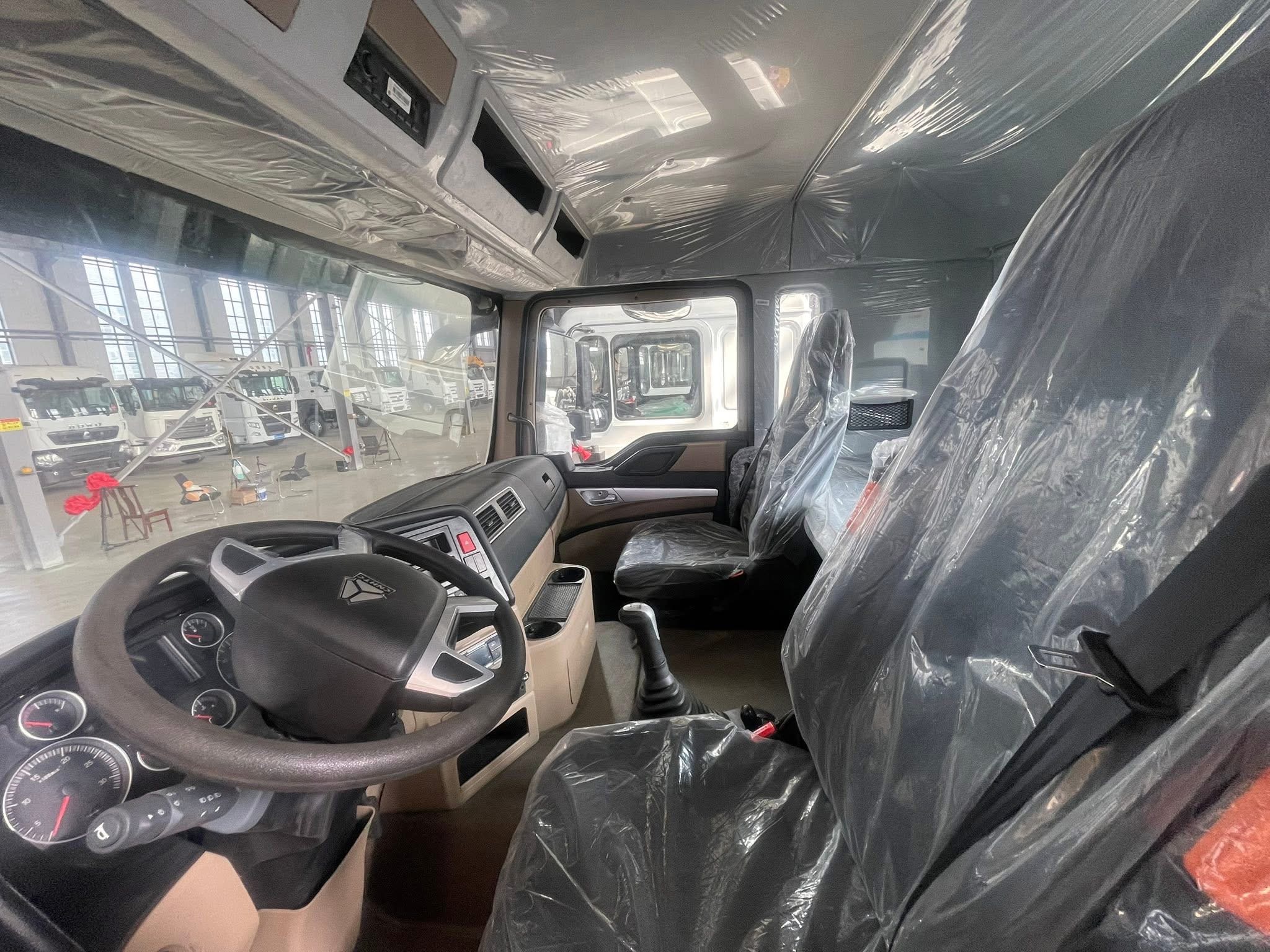 Sinotruk HOWO TX 430 Tractor Unit