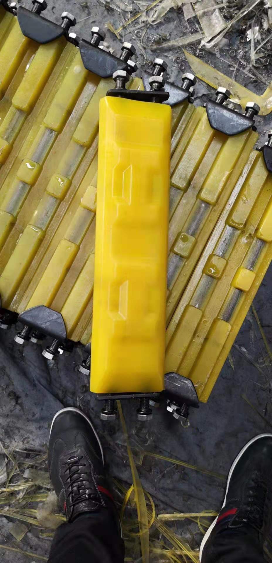 Rubber Track Pads for Mini Excavators (1–2 Ton: Yanmar Vio10/Vio15, Yuchai YC15/YC18, XCMG XE15, Sany SY16)