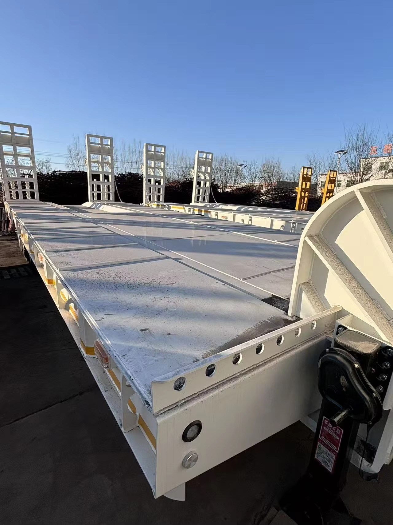 Hot Sale 3 Axle Steel Excavator Transport Lowbed Semi Trailer