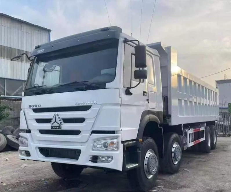 中国重汽豪沃自卸车