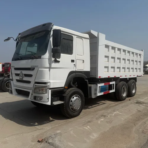 SINOTRUK HOWO 6x4 Tipper Truck / Dump Truck, 371HP Heavy Duty Construction Vehicle