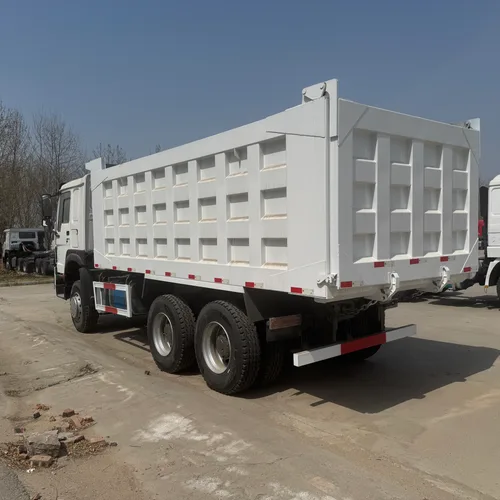 SINOTRUK HOWO 6x4 Tipper Truck / Dump Truck, 371HP Heavy Duty Construction Vehicle