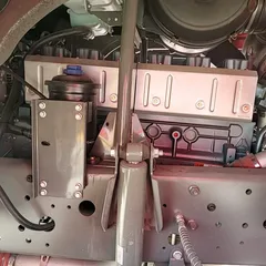 中国重汽豪沃 6x4 封闭式厢式货车
