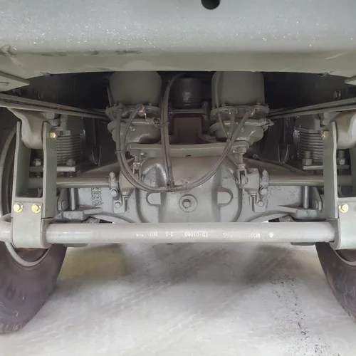 中国重汽豪沃8x4自卸车/翻斗车，可选功率371-430马力