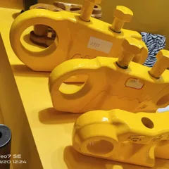 CAT D8T 推土机底盘部件