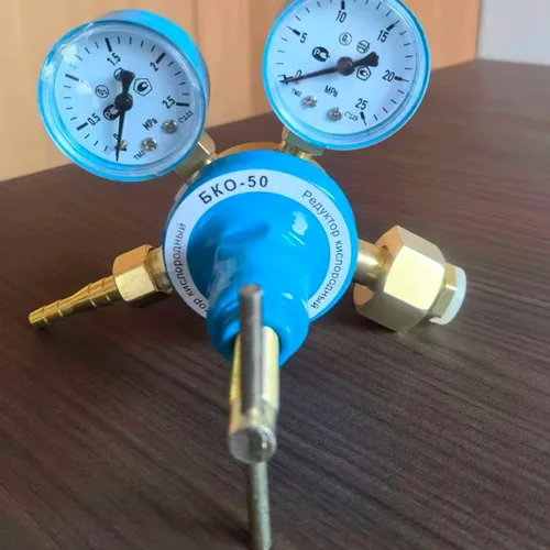 Russian Type  Oxygen Regulator Pressure Reducing Valve with Dual Gauges