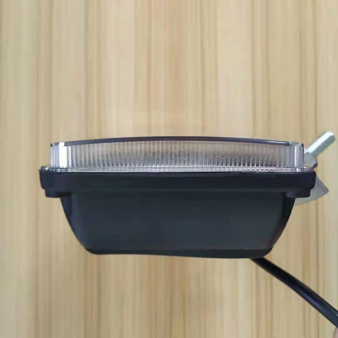 Excavators / Engineering Vehicles: Cab ceiling light, boom work light, counterweight warning light