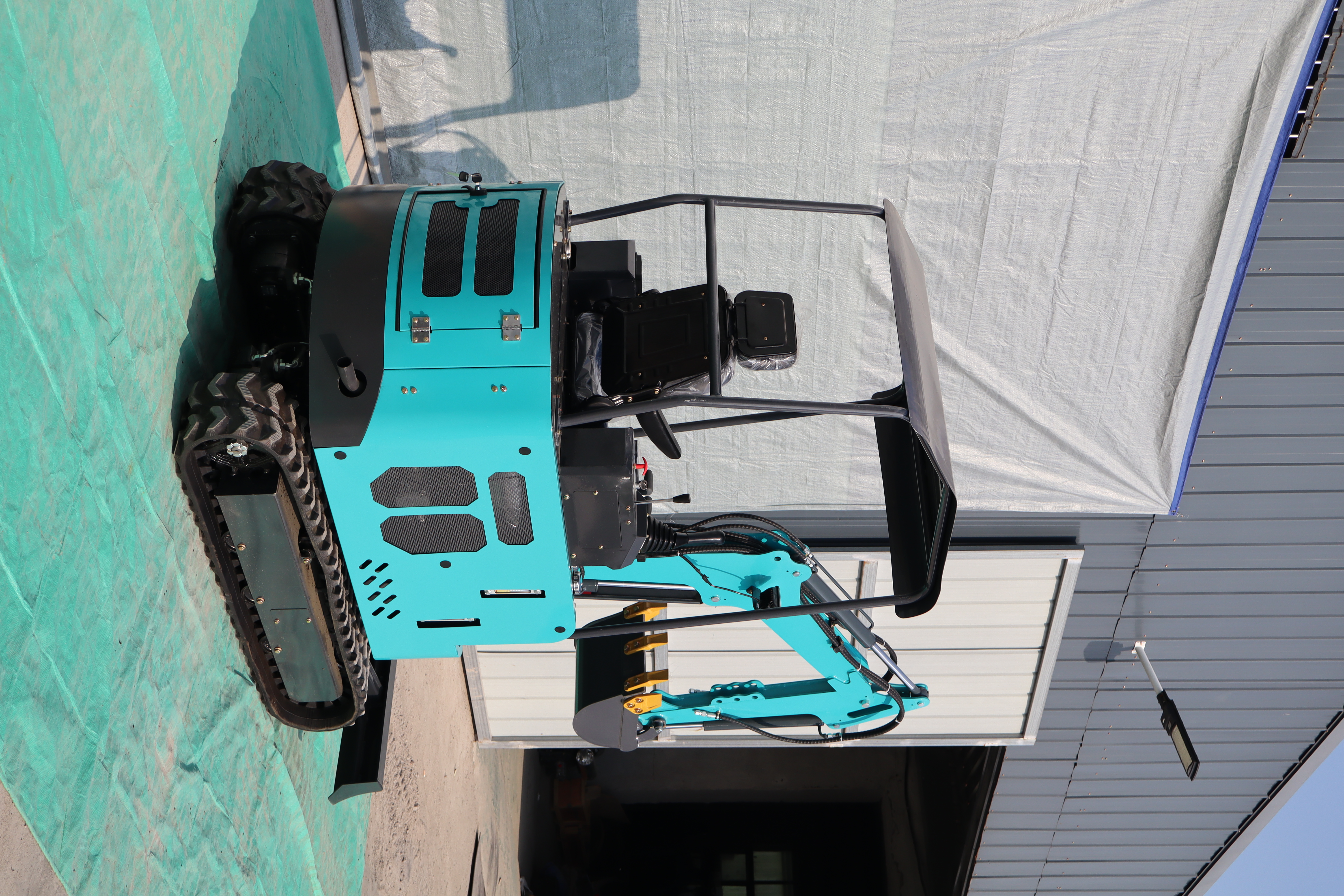 2 Ton Mini Excavator 20 Model Small Hydraulic Digger for Farm & Construction
