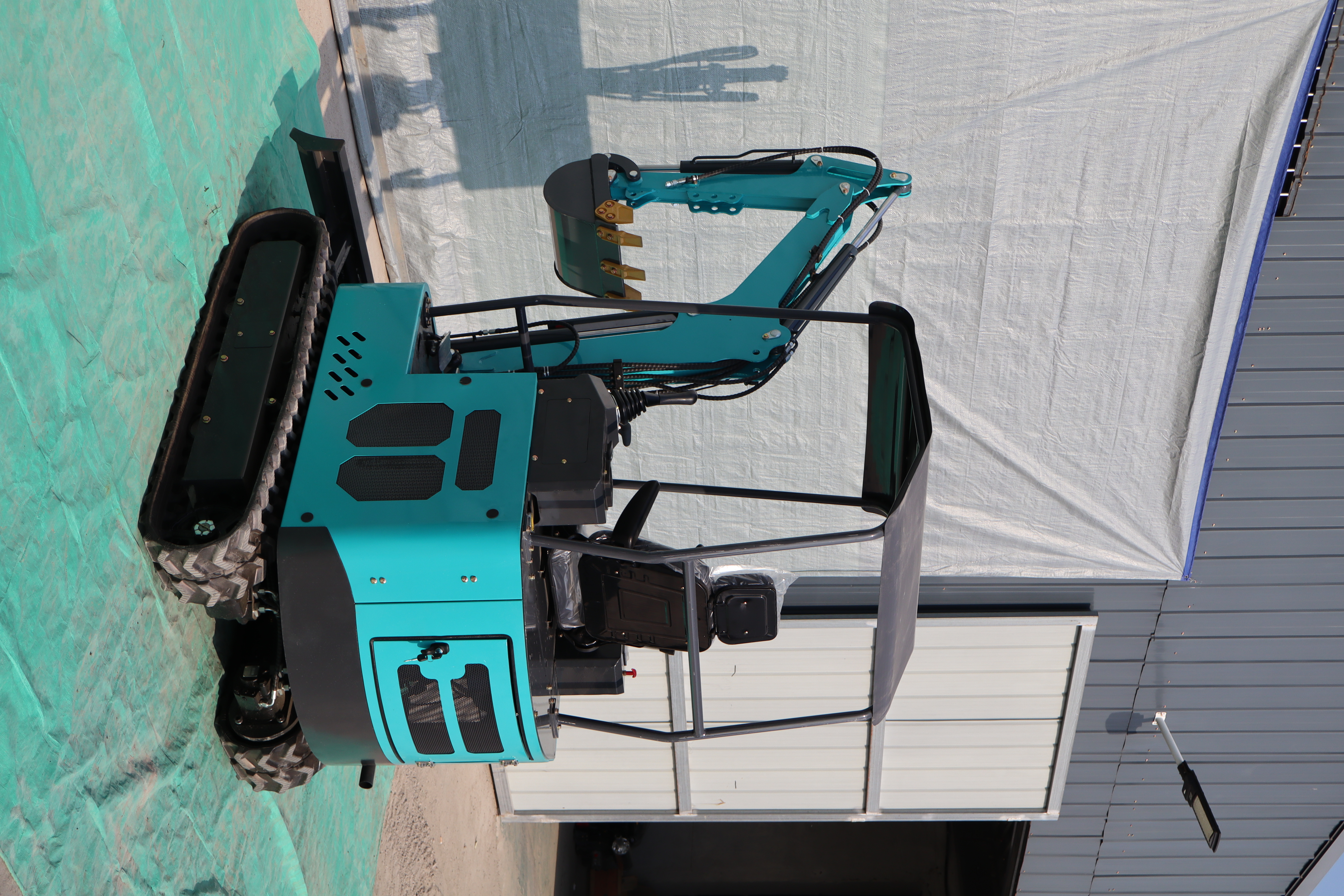 2 Ton Mini Excavator 20 Model Small Hydraulic Digger for Farm & Construction