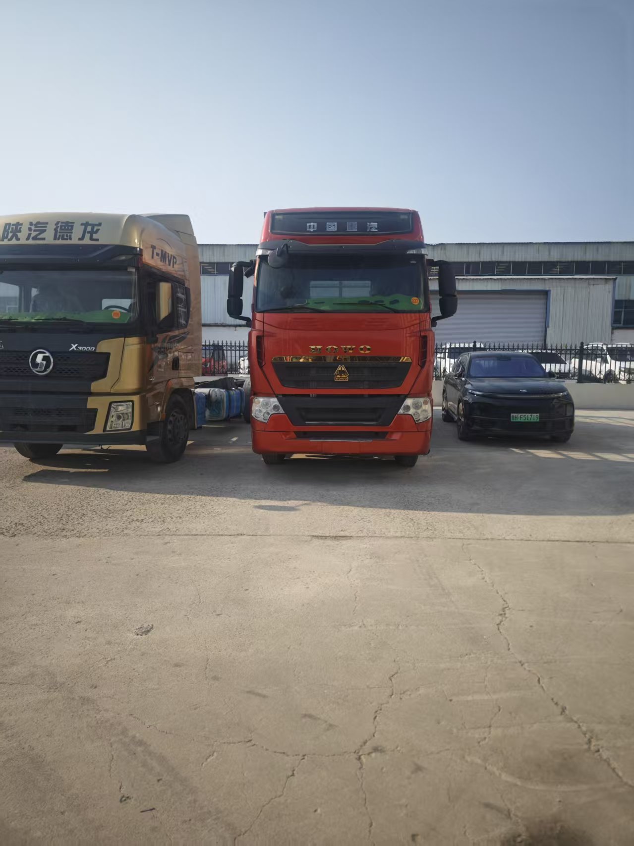Used SINOTRUK HOWO 6×4 High Fence Cargo Truck, Diesel, Euro 5