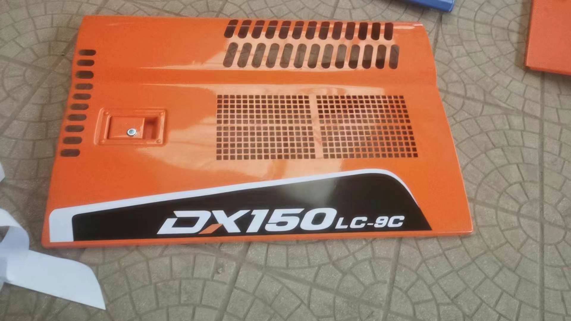 斗山 DX150-9 挖掘机驾驶室全套配件：泵门、水门和油门