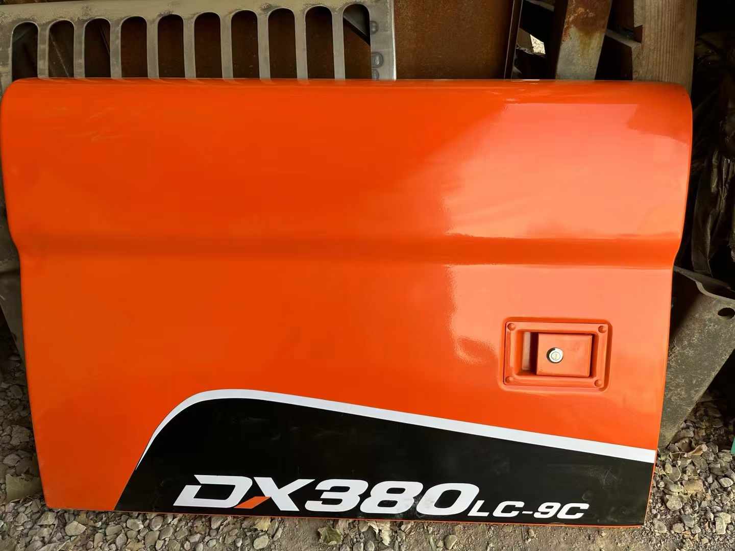 斗山DX380-9C泵门、散热器门、全系列挖掘机驾驶室配件