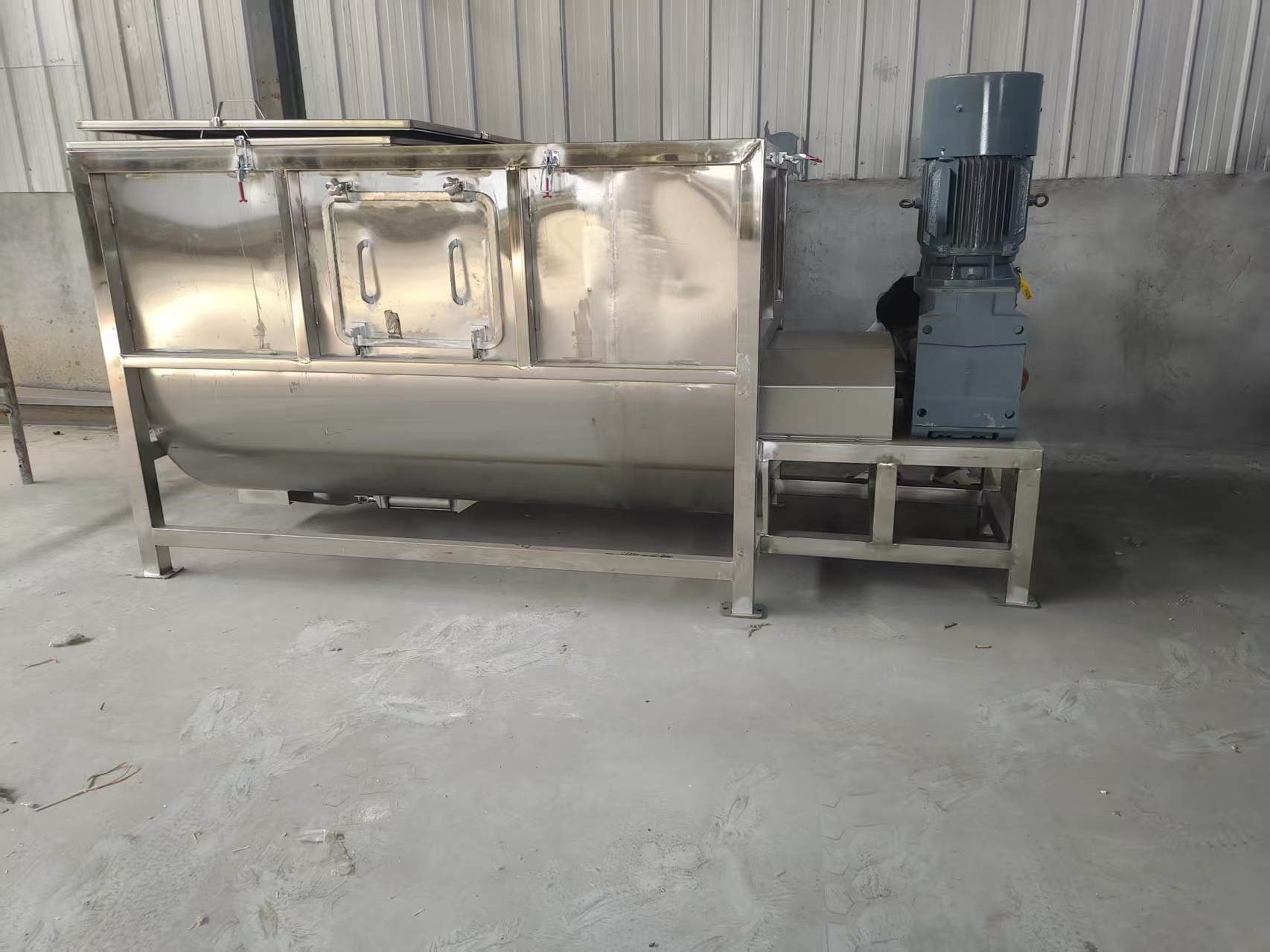 2 Ton Stainless Steel Ribbon Mixer