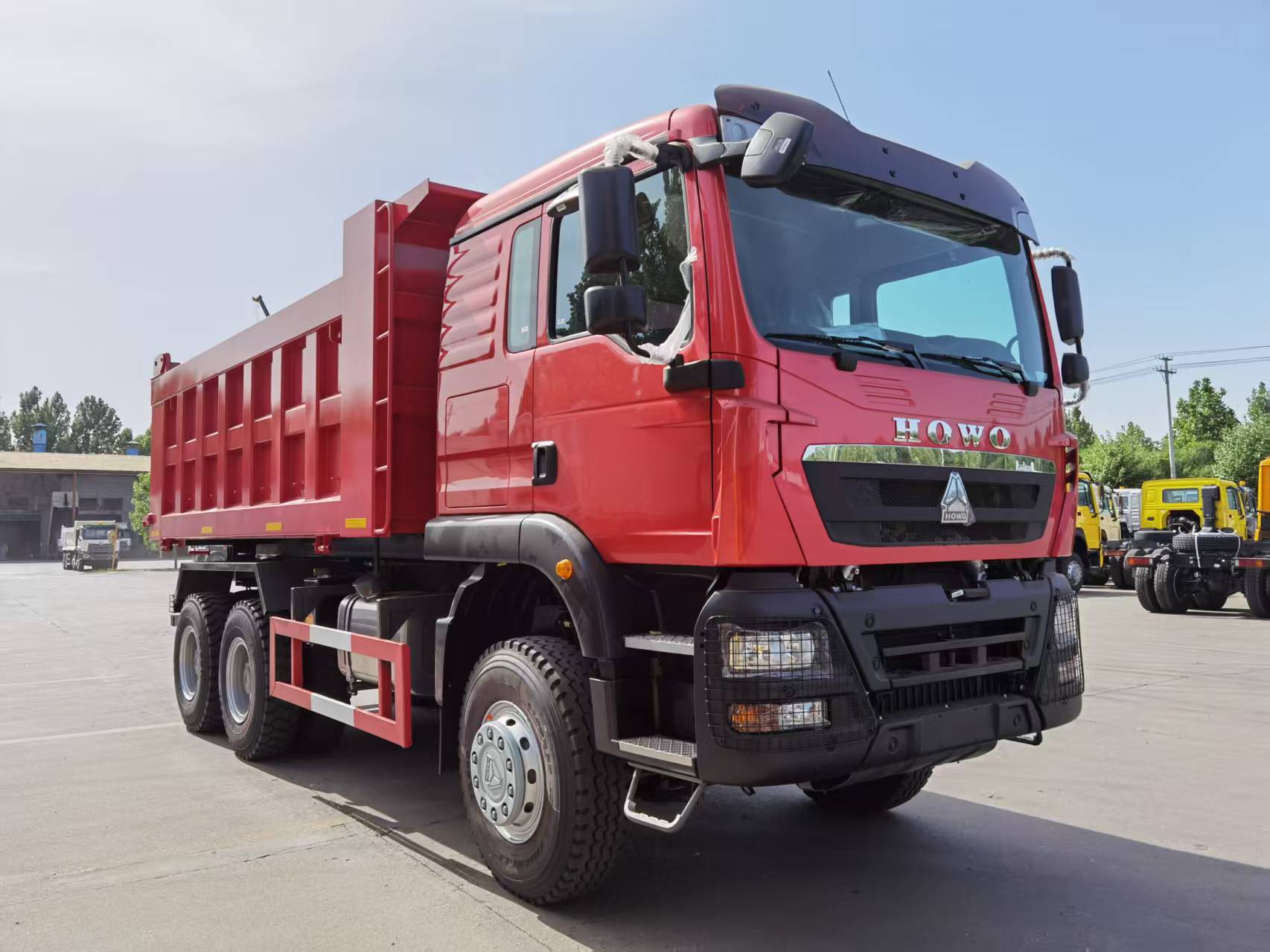 中国重汽豪沃TX 6×4自卸车