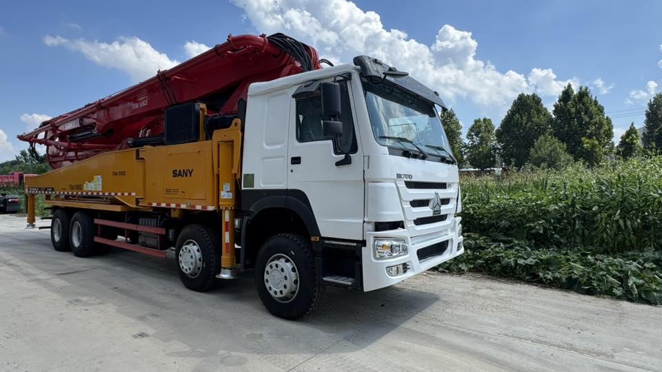 三一重工56米混凝土泵车