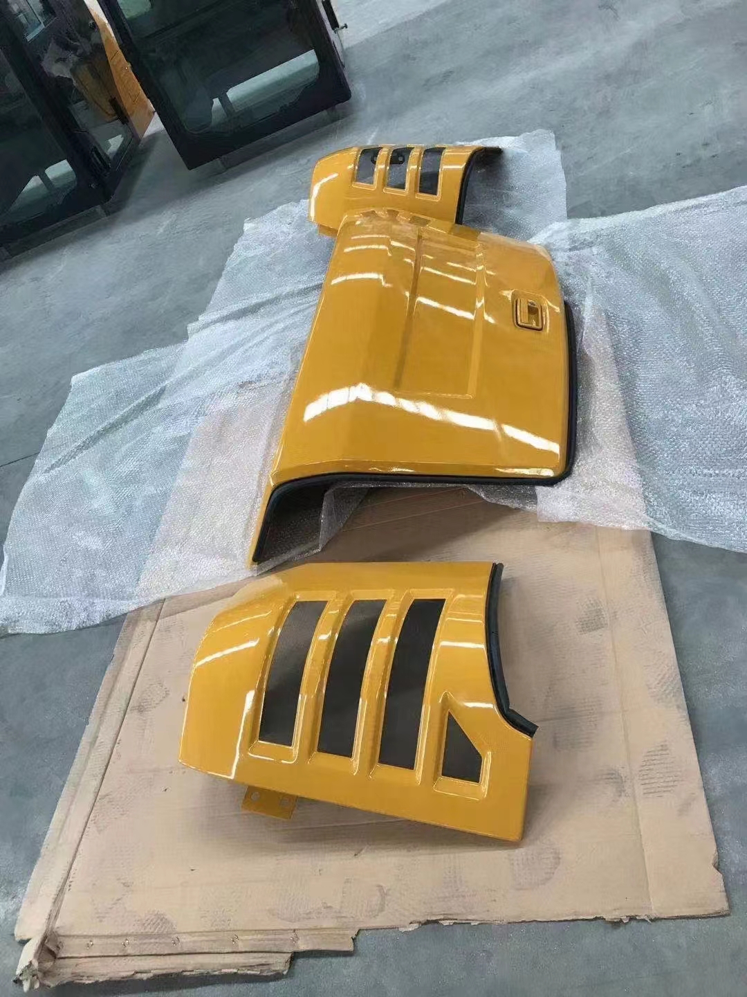 三一SY55C-9 SY60C-9挖掘机侧门、发动机罩及全车身钣金件/燃油箱130升，液压油箱85升