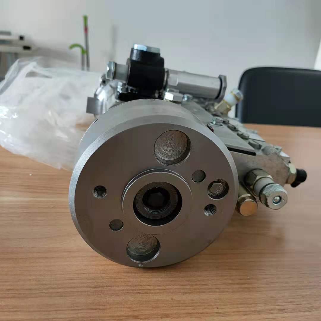 适用于 SA6D110-1J 发动机的燃油喷射泵 6138-72-1110