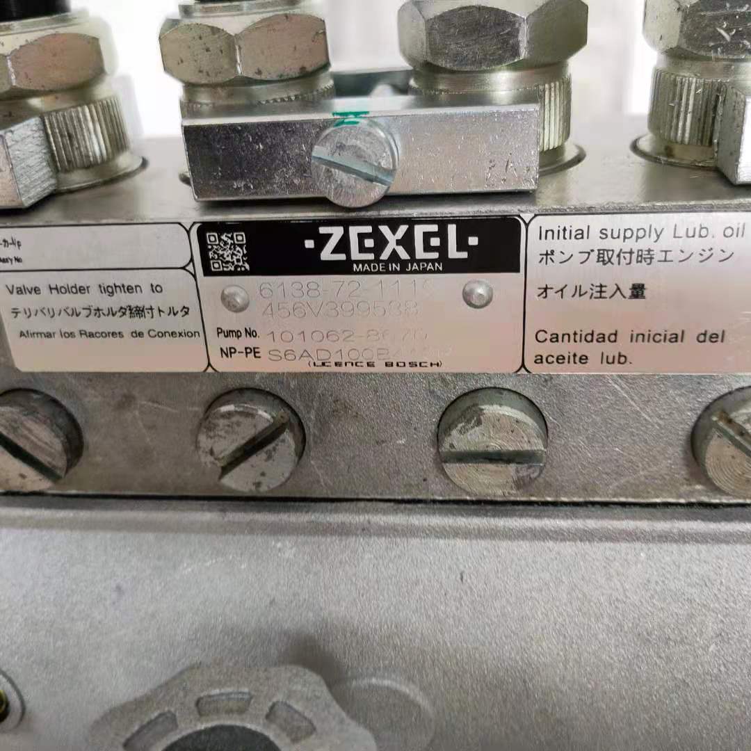 适用于 SA6D110-1J 发动机的燃油喷射泵 6138-72-1110
