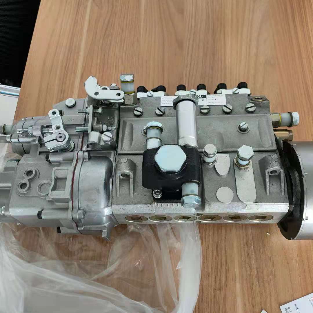 适用于 SA6D110-1J 发动机的燃油喷射泵 6138-72-1110