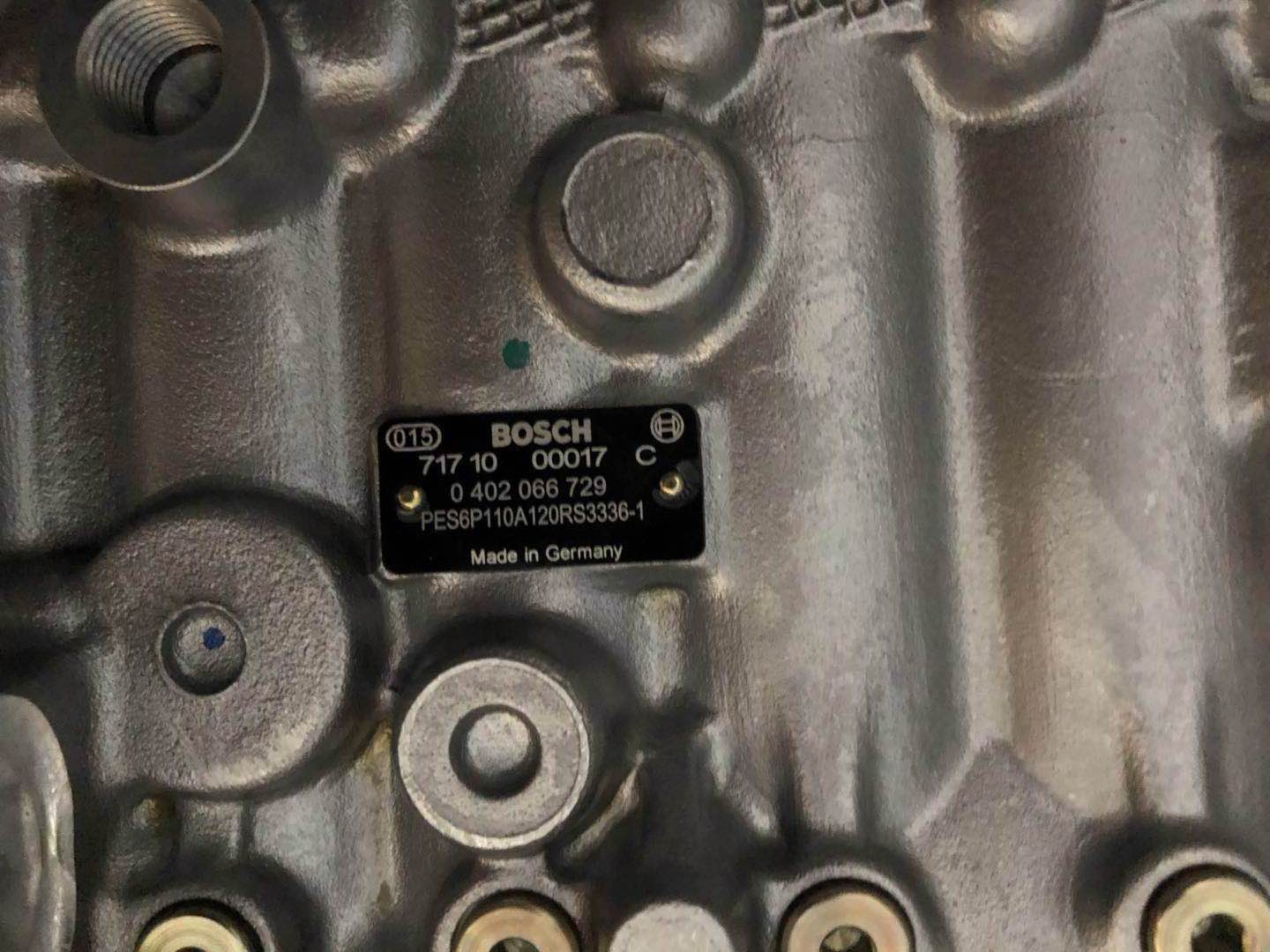 小松PC360-7挖掘机燃油喷射泵6743-71-1131