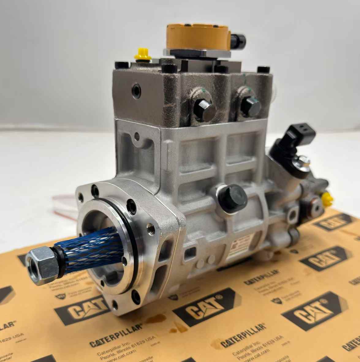 适用于 CAT E323D 挖掘机（C6.6 发动机）的新型燃油喷射泵 317-8021-4500