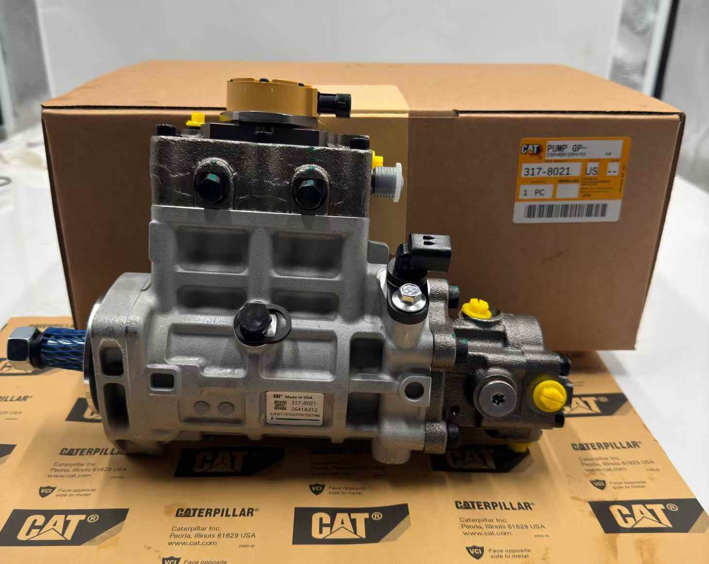适用于 CAT E323D 挖掘机（C6.6 发动机）的新型燃油喷射泵 317-8021-4500