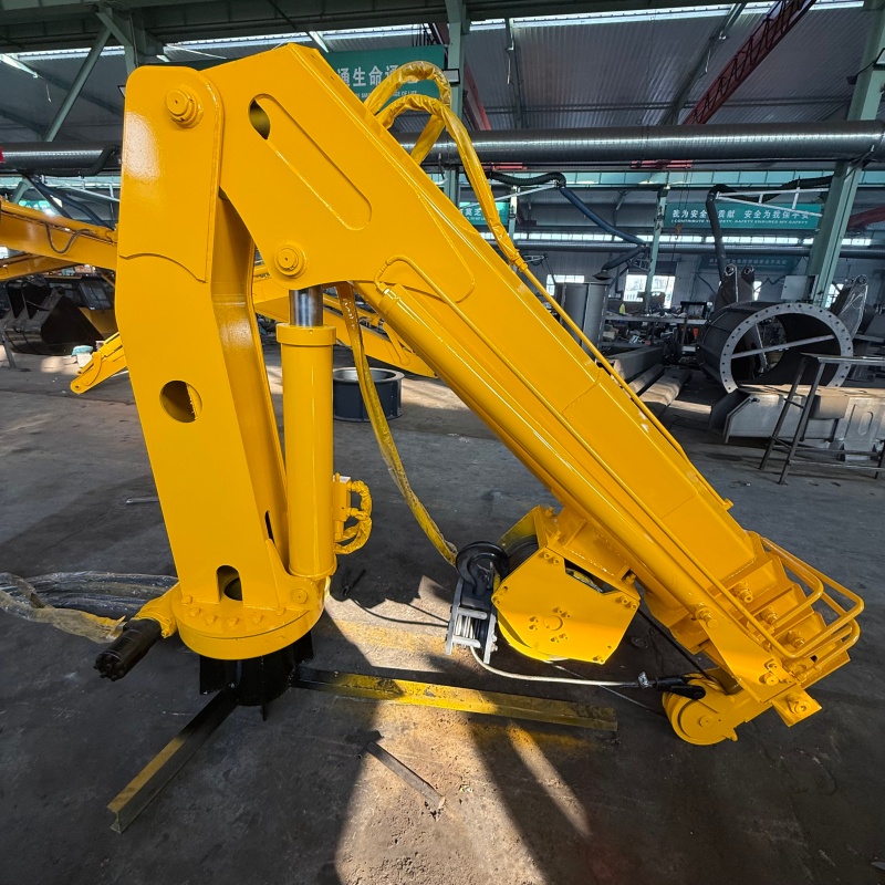 Vehicle mounted folding arm crane