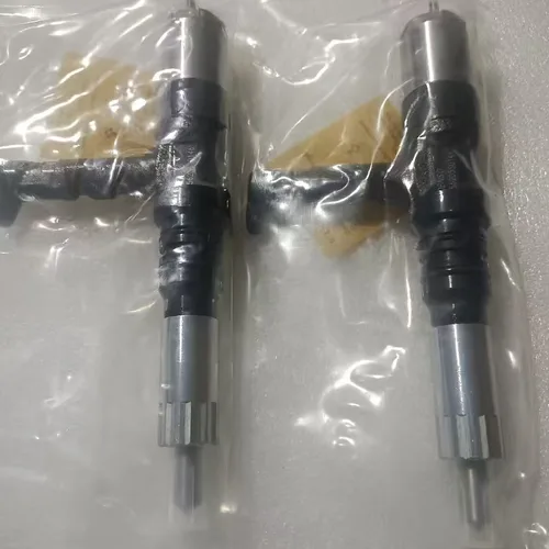 燃油喷射器 095000-1211，小松零件号 6156-11-3300