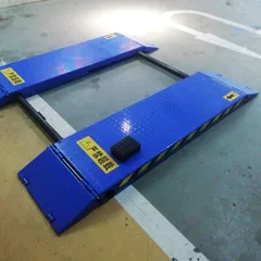 便携式中升汽车剪式升降机出售，高品质汽车升降机，适用于车库，可定制液压升降机