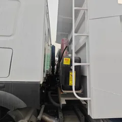 中国重汽豪沃 6×4 重型自卸车