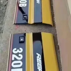 Cat 320B泵门、散热器门、发动机罩、驾驶室座椅及全系列挖掘机备件