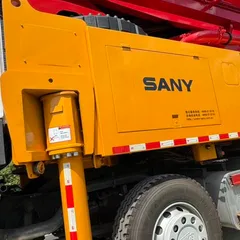 三一重工56米混凝土泵车