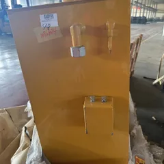 三一SY75C挖掘机150升燃油箱、液压油箱、侧门、发动机罩及全车身钣金件、驾驶室总成
