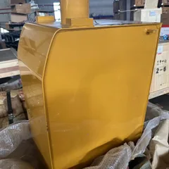 三一SY75C挖掘机150升燃油箱、液压油箱、侧门、发动机罩及全车身钣金件、驾驶室总成
