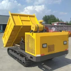 Tracked transport vehicle