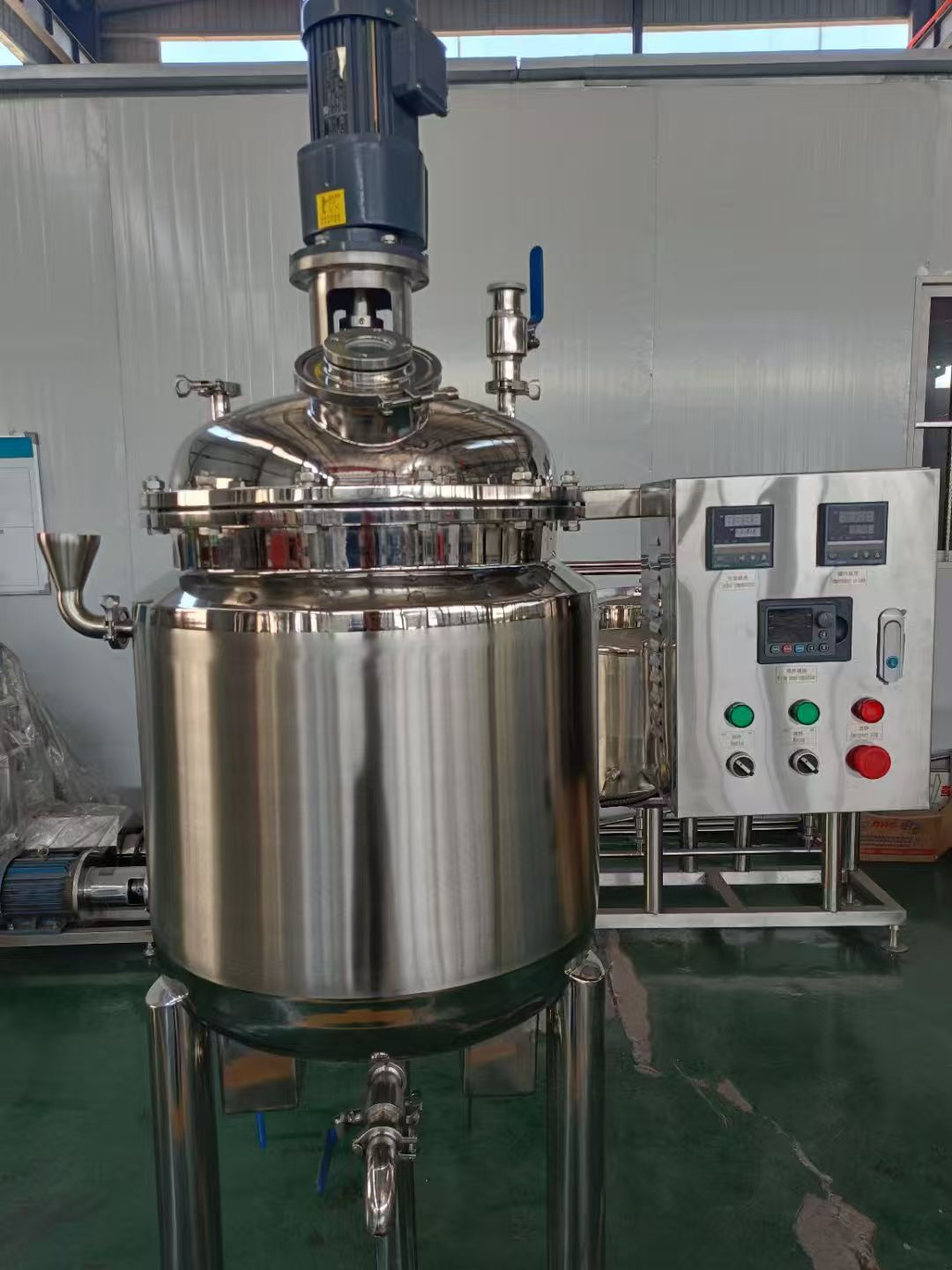 2000L Stainless Steel Mixing Tank