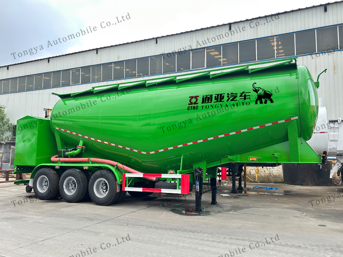三轴散装水泥罐车半挂车