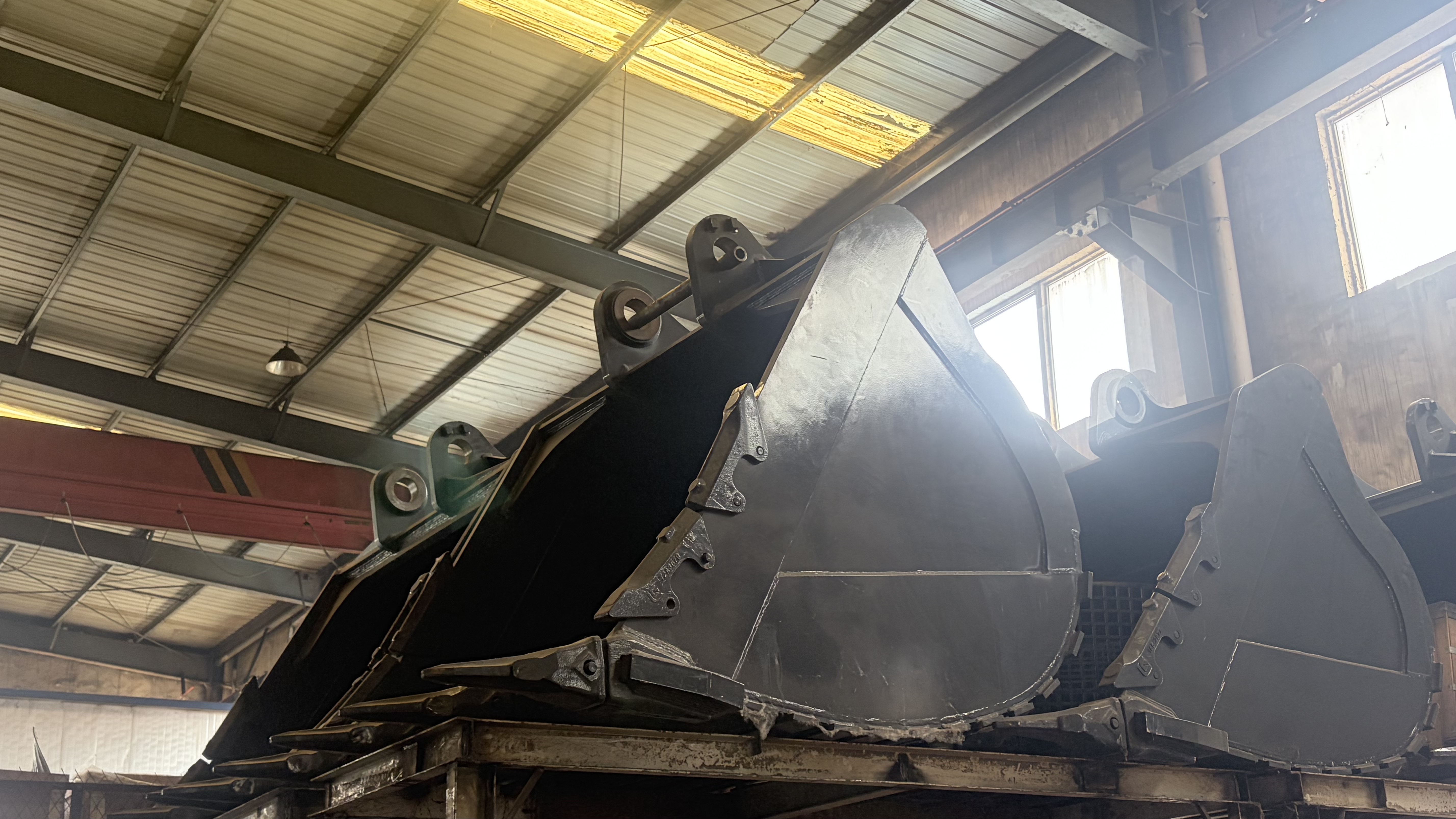 LiuGong LG975 Excavator Rock Bucket, 5.5 m³, 6 Tonnes