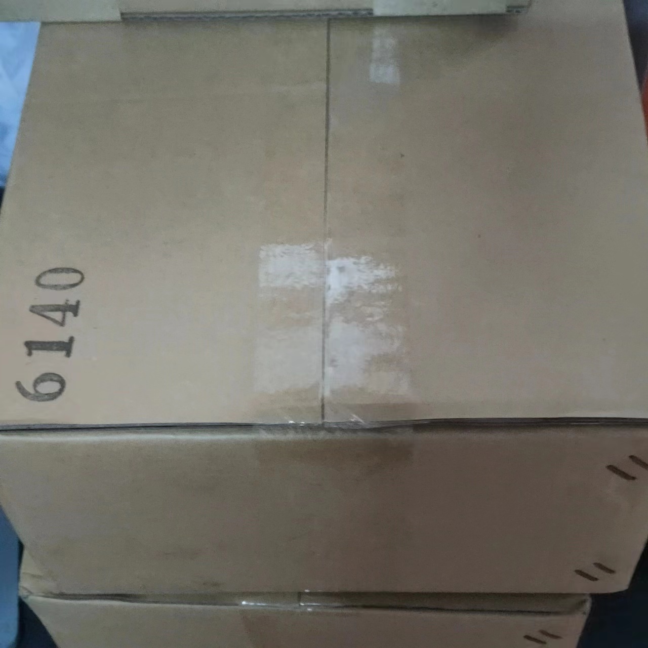 适用于配备 SAA6D140E-5 发动机的小松 D155A-6、PC800-8、PC850-8 的燃油喷射器 095000-6140 / 6261-11-3200