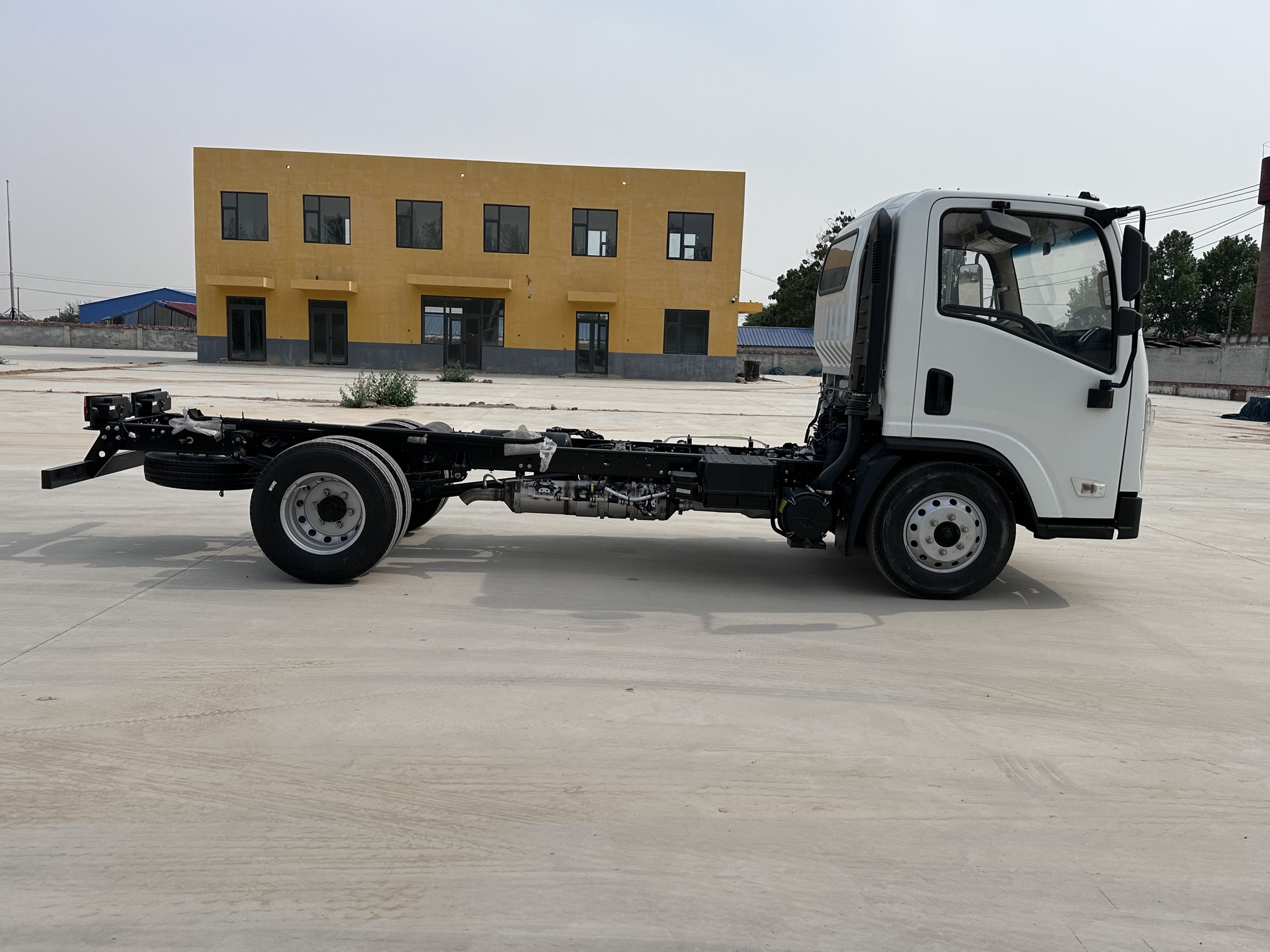 轻型商用车