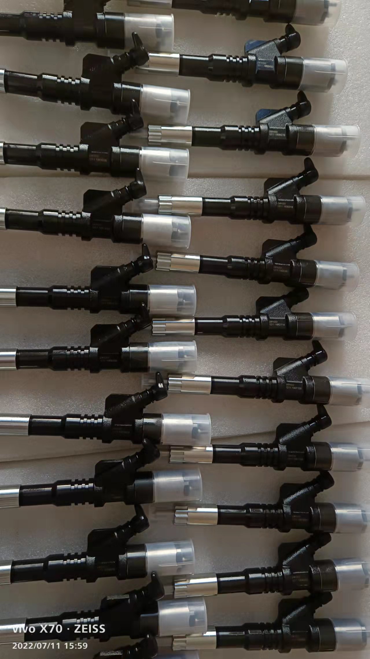 适用于小松S6D125E-2发动机的机械式柴油喷油器总成 6151-12-3100、095000-1211